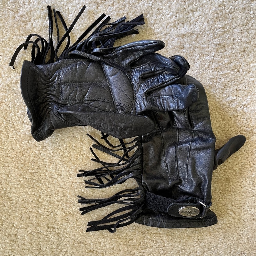 Harley Davidson ladies fringe gloves